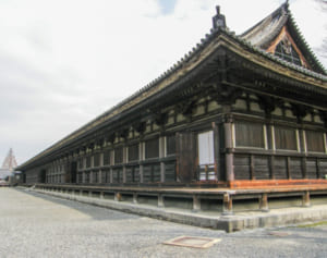 ’20年は子年、金運アップもたらす「狛ねずみ」神社は全国に