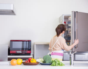 食品ロスを防ぐ！冷蔵庫「2入5出」の法則で年間4000円倹約に