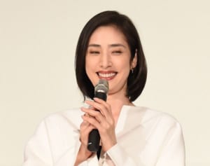 研音イベントが豪華すぎと話題 天海、唐沢、反町、菅野ら出演