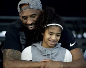 コービー・ブライアントさん事故死　ヘリ同乗者はスポーツ関係者