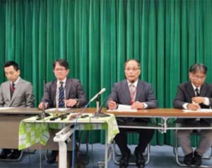 餌の非加熱残飯から豚熱ウイルスに感染　疫学調査チームが推定　沖縄以外の発生地の肉製品に付着　1例目から感染広がる