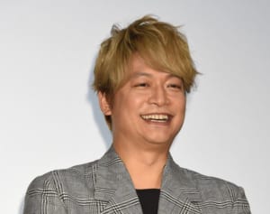 香取慎吾ソロ作品が注目集める訳 地道な店舗巡りで共感広がる