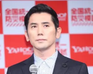 伊右衛門の粋なツイートが話題！本木雅弘「茶に毒」も助け舟