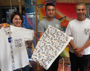 レゲエダンサーと紅型職人がコラボ　若者向け紅型かりゆしウエアが誕生