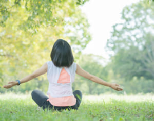 ハーバード大学教授伝授！凝り固まった呼吸筋ほぐす「4・8呼吸法」