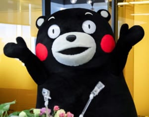 くまモン10年でフォロワー80万　チャレンジ精神で年商1500億円