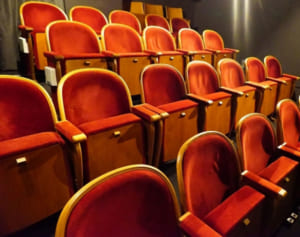 斎藤工賛同ミニシアター支援に　6600万円も政府批判の声やまず