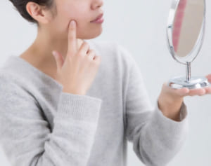 顔マッサージもやりすぎで逆効果に！やってはいけない肌お手入れ
