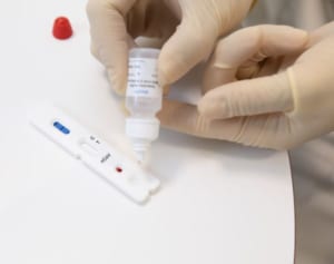 抗体検査を受けてみた　1回1万円の検査に申込みが急増中