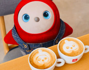 家族型ロボットLOVOTを導入した全国の施設を取材