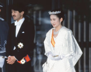 秋篠宮ご一家「真珠婚はマスク姿で…」結婚30年を振り返る