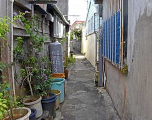 危険な密集市街地、嘉手納の「２番地」再開発へ　戦後に身を寄せ合いできた一帯、防災強化で整備