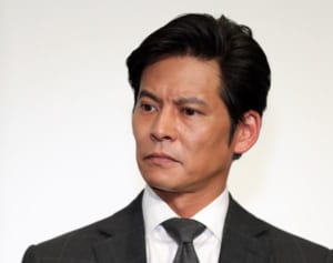 織田裕二　世界新記録達成の女性選手への「すぐ子供を産んじゃう」発言が物議「セクハラ」「失礼すぎる」