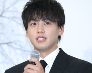 竹内涼真は全裸生活…芸能人“リモート飲み会”が暴く新事実