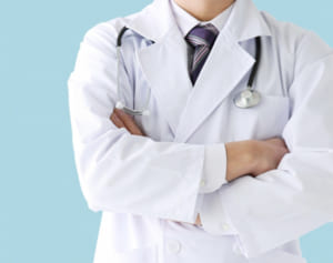 がん治療の専門医「標準治療こそ最善、トンデモ療法に注意」