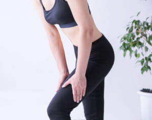 ひざの“痛みの悪循環”に悩む人に…カンタン「ほぐしストレッチ」