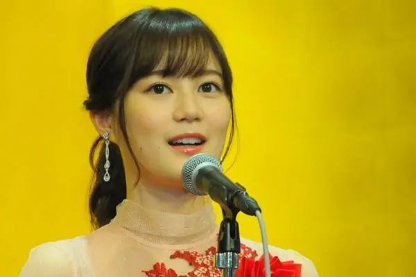 生田絵梨花 音楽の日 欠席 三浦春馬さん死去で過呼吸に 女性自身