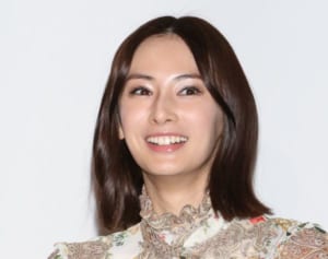 北川景子 総理のひ孫出産を前に…義母が用意したセレブ億ション