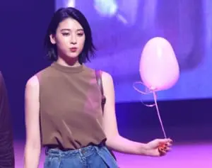 「タトゥーいれたの!?」人気モデルのインスタ投稿に「二度見したわ！」と驚きの声