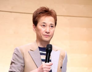 中居正広の寄付額は1千万円！新しい地図基金に全面協力の理由