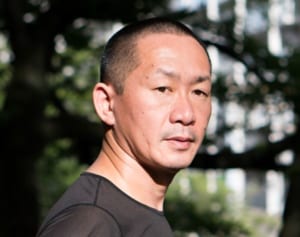 野澤亘伸はなぜ世界で20年間、子供の貧困を撮り続けるのか