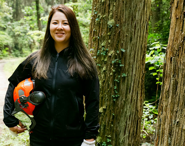 22歳で起業した女性林業家「女性チーム」で斜陽業界の救世主に