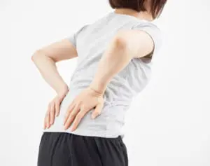 医師明言「8割の腰痛は心配いらない！恐怖に負けず動いて治せ」