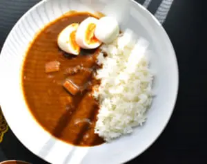 “いつものカレー”が完全栄養食になるトッピングアイデア5