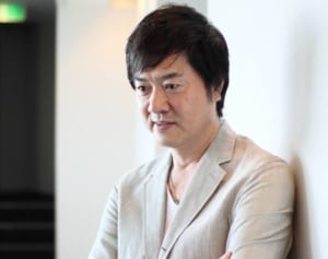 「涙流すまでに24年…」高知東生が母の自死を公表した真意