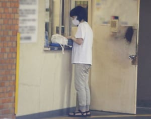 滝クリ「進次郎を総理に」夫婦水入らずの結婚記念日ディナー