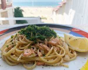 ノルマンディー風サーモンのクリームパスタ（辻仁成「ムスコ飯」第273飯レシピ）