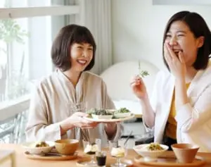 麻木久仁子さんもすすめる「夏冷えを防ぐ食べる“食べるお灸”」