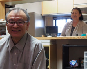 つらい抗がん剤治療、続けなければだめ？闘病中の医師が回答