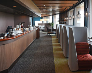 ゆったりリモートワークを　ユインチホテル南城、展望ラウンジを改装