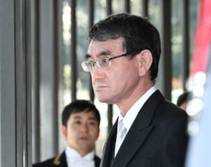 河野太郎行革相の「女系天皇容認論」は菅政権を動かせるか？