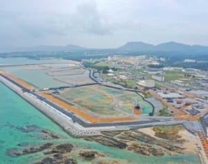 機動隊、拡声器で抗議市民を呼び捨て　隊員「安全のため」 辺野古新基地