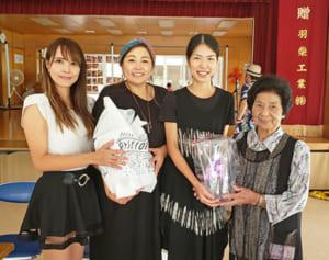 写真の「かき氷3人組」見つかった　撮影の島袋さんと16年ぶり再会　「連絡もらい涙が出た」　