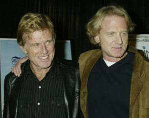 ロバート・レッドフォードの息子が58歳で死去、映画監督務め