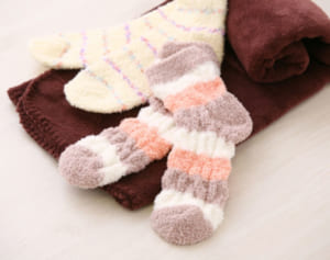 “冷えとりの伝道師”が指南、冷え予防には「靴下の重ね履き」