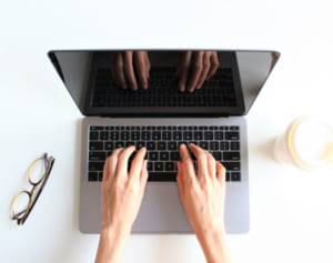 ひきこもりでも稼げる仕事はある！子育て経験生きる職も