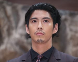 元銀座ホステス占い師が語る「4月25日の開運最強有名人」2位は賀来賢人、1位は？