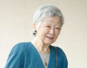 美智子さま「震災のヒマワリ」お引っ越し先の庭でもお育てに