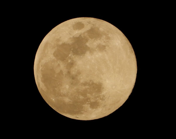 満月にイライラ…「月の満ち欠け」が心と体に与える影響とは