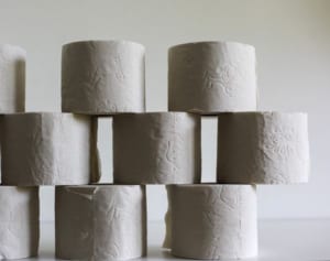 レストランが客にトイレットペーパー配布、感染再拡大に向け