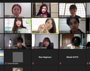 基地問題に向き合う「軸」を　早稲田大生と沖縄の若者が意見交換