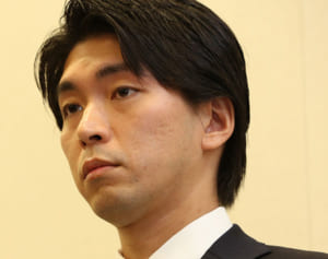 宮崎謙介 正月から不倫イジリ！渡部NGでも起用され続ける訳