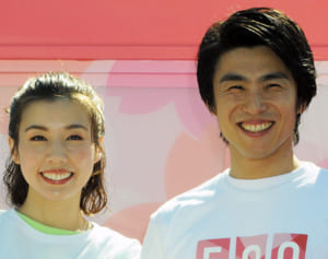 仲里依紗＆中尾明慶 結婚10年で「同じベッドで寝るのは基本」「おならはしない」ケンカばかりなのに夫婦円満な“5つの秘訣”