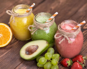 朝スムージーも…いいと思ってやったのに“認知症”招くNG食習慣