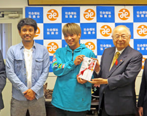 ハイサイ探偵団、アグー261キロを子ども食堂96カ所へ　「動画で知らせたい」