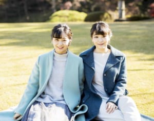 佳子さま26歳に 3万円コートに込めた「眞子さまの味方」のメッセージ